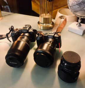 Cena usług fotograficznych: kluczowe czynniki i elastyczność w podejściu.