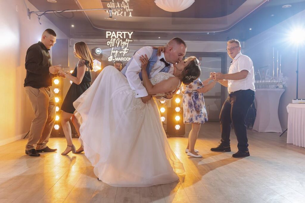 klaudia i damian 26.07.2025 -8s2a8485-aksen photo fotograf szczecin Klaudia I Damian 26.07.2025 8s2a8485 Aksen Photo Fotograf Szczecin fotograf Szczecin Aksen Photo