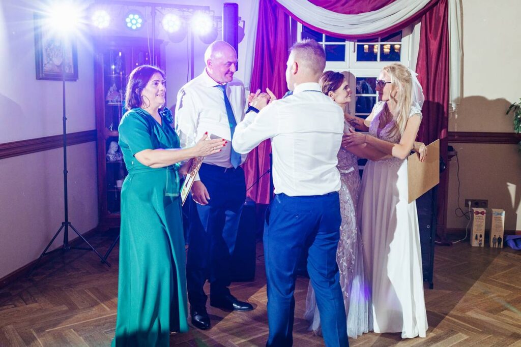 zuzanna i kacper 26.10.2024-8s2a6143-aksen photo fotograf szczecin Zuzanna I Kacper 26.10.2024 8s2a6143 Aksen Photo Fotograf Szczecin fotograf Szczecin Aksen Photo