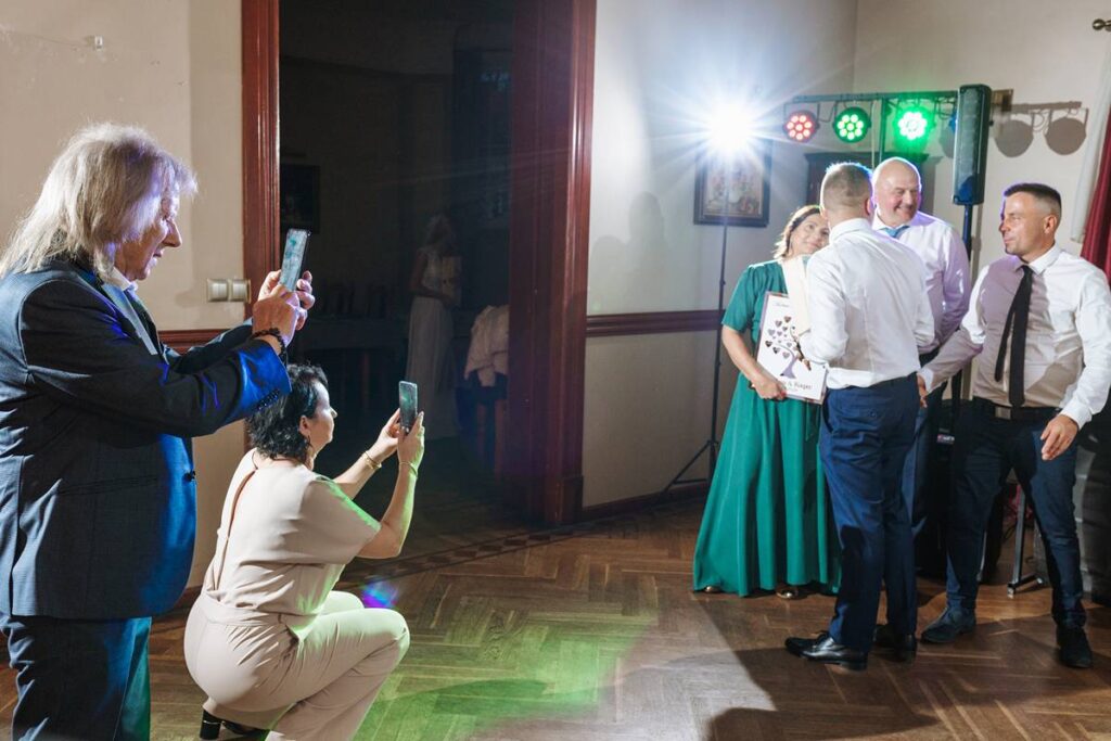 zuzanna i kacper 26.10.2024-8s2a6190-aksen photo fotograf szczecin Zuzanna I Kacper 26.10.2024 8s2a6190 Aksen Photo Fotograf Szczecin fotograf Szczecin Aksen Photo